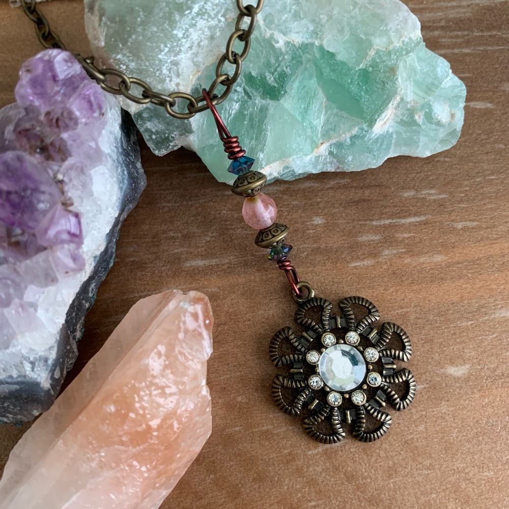 Bohemian Flower Gemstone Pendant Necklace - Picture 2 of 3